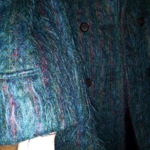 D'Allaird's Green / Multi-coloured Long Coat with Royal Scot Mohair and Wool - Picture 6 of 8